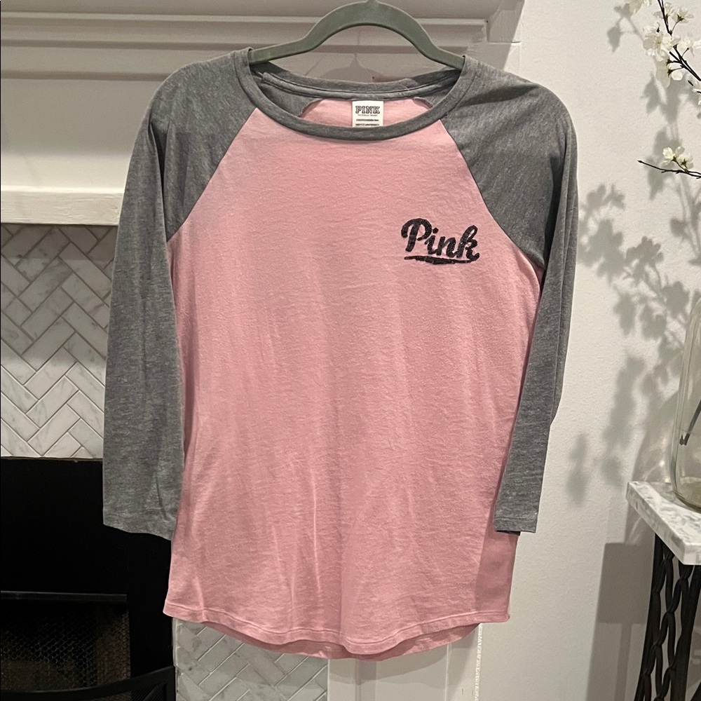 PINK Victoria's Secret Women's 3/4 Long Sleeve Tee - Pink and Gray